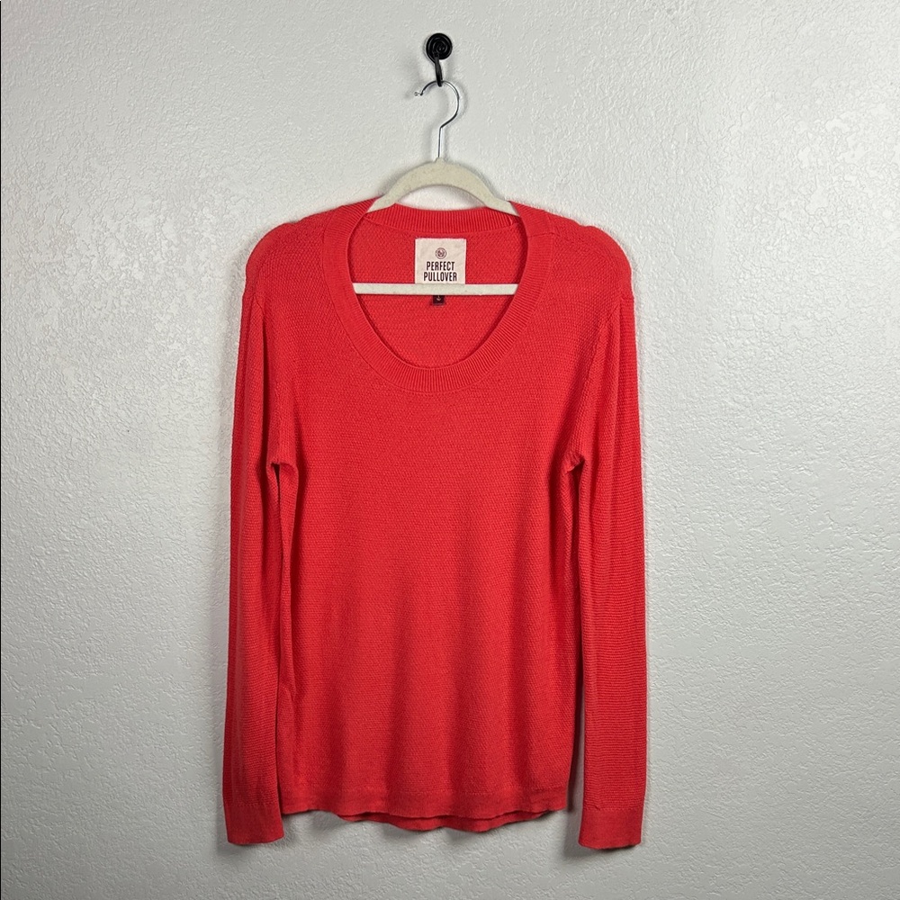 SO Women's Vibrant Coral Long Sleeve Texture Top Casual pullover Sz L